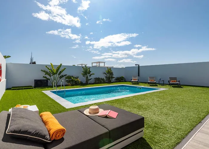 Natalia Playa Blanca